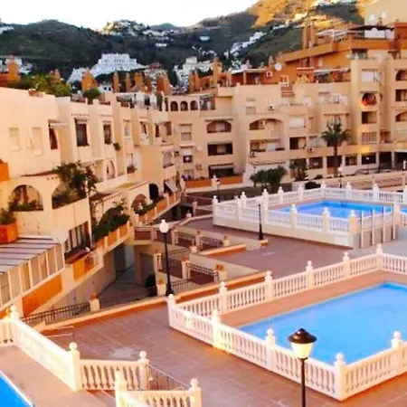 Acogedor Apartamento Con 3 Piscinas En Primera Linea De Playa Almunecar Exterior photo