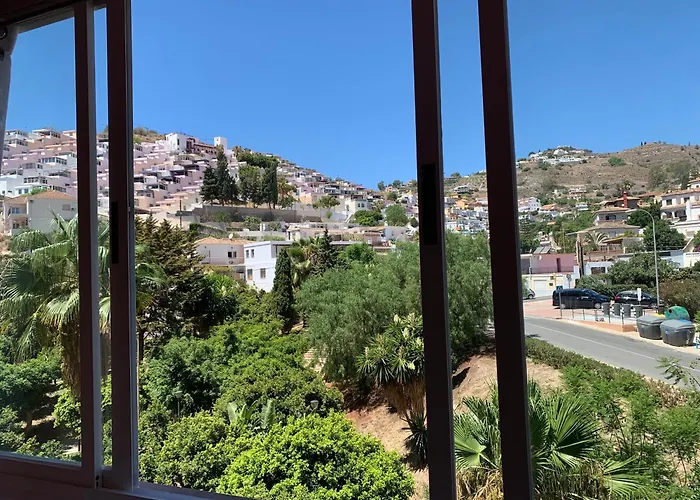 Acogedor Apartamento Con 3 Piscinas En Primera Linea De Playa
