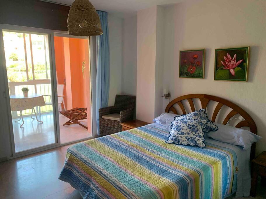 Acogedor Con 3 Piscinas En Primera Linea De Playa Apartment