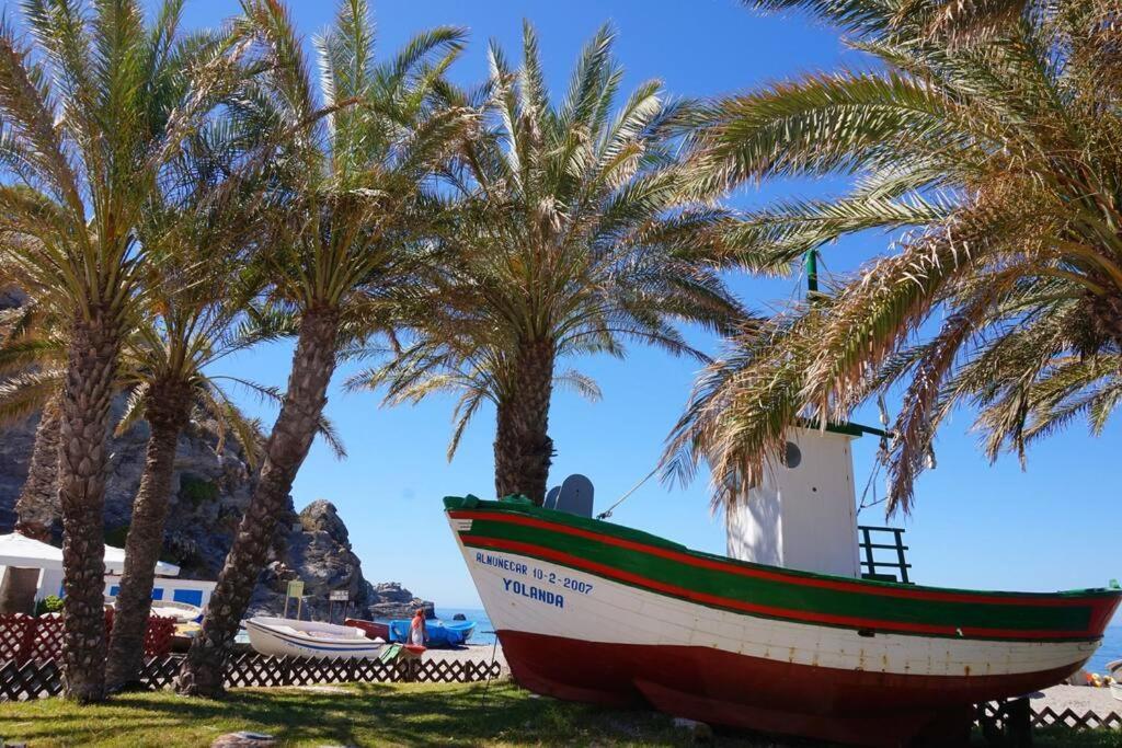 Apartment Acogedor Con 3 Piscinas En Primera Linea De Playa Almunecar